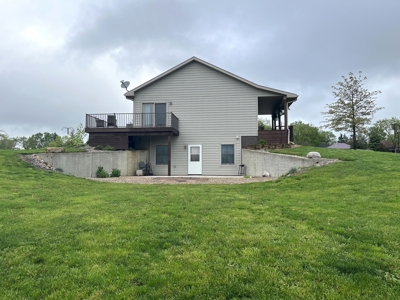 Lucas County Iowa In Town Acreage For Sale - image 28