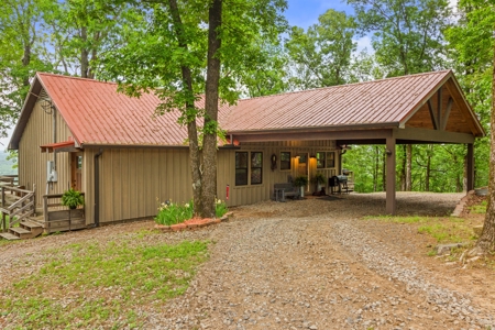 153+/- Acres with Home and Shop For Sale in Pangburn, AR - image 1