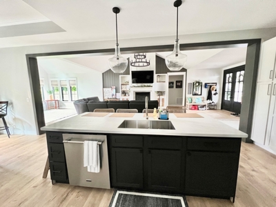 Kentucky Country Home With Land - image 38