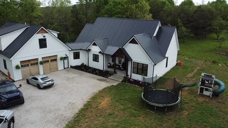 Kentucky Country Home With Land - image 18
