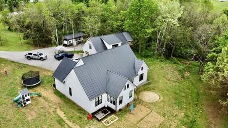 Kentucky Country Home With Land - image 8