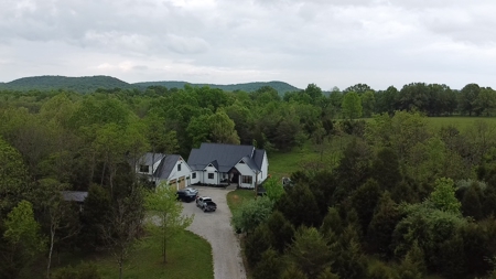 Kentucky Country Home With Land - image 12
