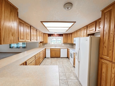 El Dorado Springs Missouri Country Home For Sale - image 13