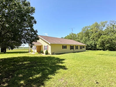 El Dorado Springs Missouri Country Home For Sale - image 48