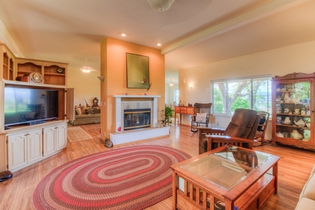 Harmony Hill Country Home on Acreage - image 11