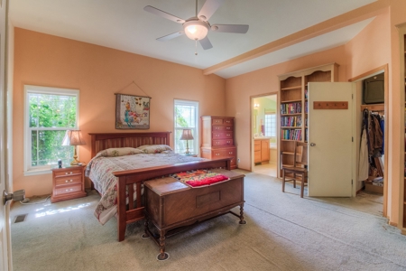 Harmony Hill Country Home on Acreage - image 32