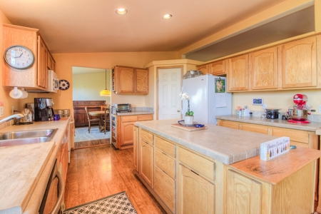 Harmony Hill Country Home on Acreage - image 18
