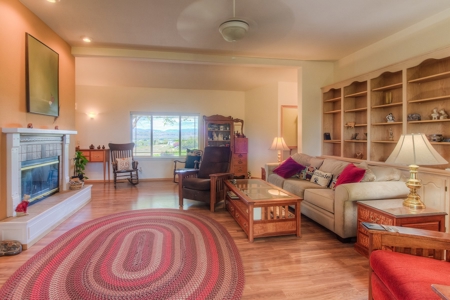 Harmony Hill Country Home on Acreage - image 10