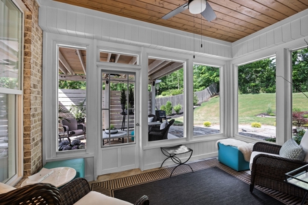 TN Lakeview Custom Home w/Upscale Cabinets & Veranda - image 19