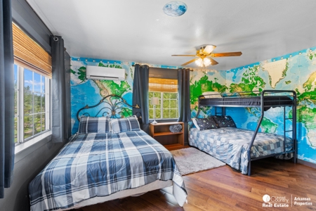 Victorian Home for Sale in Arkansas - image 17