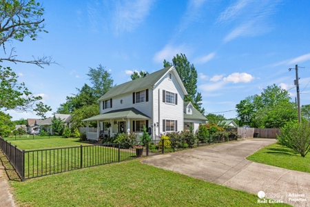 Victorian Home for Sale in Arkansas - image 1