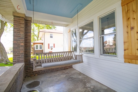 Monticello Iowa Home for Sale - image 6