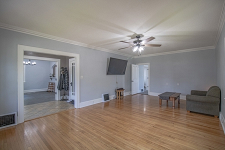 Monticello Iowa Home for Sale - image 9