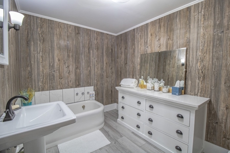 Monticello Iowa Home for Sale - image 31