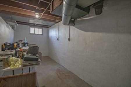 Monticello Iowa Home for Sale - image 39