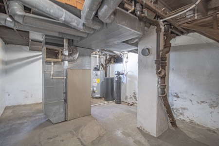 Monticello Iowa Home for Sale - image 36