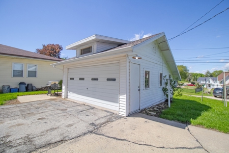 Monticello Iowa Home for Sale - image 40