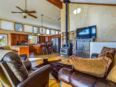 Mountain View Ranch: Luxury Living in Crawford, Colorado - image 32
