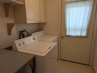 Eastern Oregon Three Bedroom Home - image 13