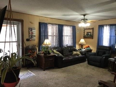 Private Ozarks Country Home in Rural Eureka Springs, AR - image 7