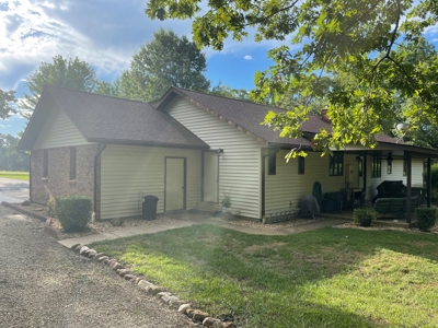 Beautiful Brick Home on 10 Acres For Sale! - image 10