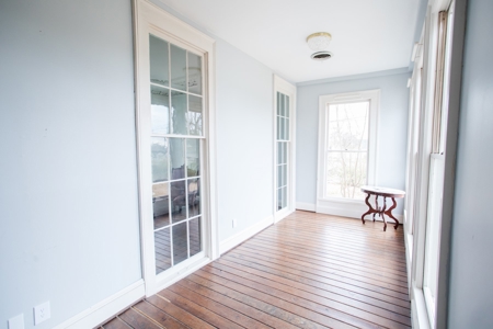 Historic 1865 Home for sale in TN, Wedding Venue, Airbnb - image 12