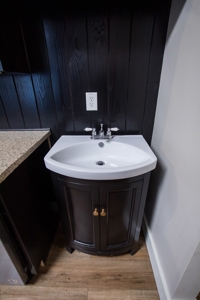 Historic 1865 Home for sale in TN, Wedding Venue, Airbnb - image 34