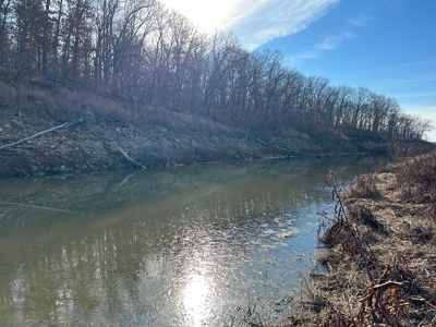 Duck and Deer Hunter's Paradise in Osceola, MO - image 9