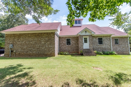Country Multi-Home Farm for Sale in West TN - image 3