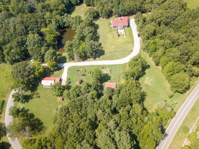 Country Multi-Home Farm for Sale in West TN - image 40
