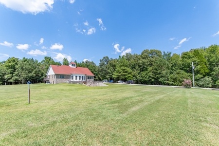 Country Multi-Home Farm for Sale in West TN - image 2