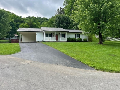 Home in Burkesville, Kentucky - image 1
