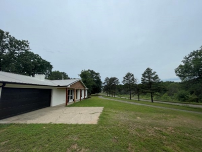 Remodeled Oklahoma Country Home For Sale - image 18
