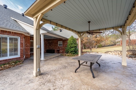 Oklahoma Custom Home Foothills Of Cavanal - image 44
