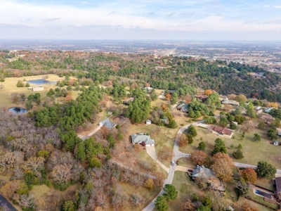 Oklahoma Custom Home Foothills Of Cavanal - image 4