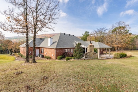 Oklahoma Custom Home Foothills Of Cavanal - image 40