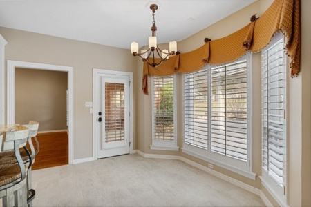 Oklahoma Custom Home Foothills Of Cavanal - image 15