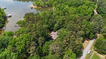 Sunset Views Await: Kerr Lake Oasis In VA - image 1