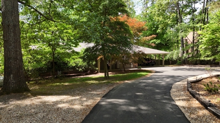 Sunset Views Await: Kerr Lake Oasis In VA - image 3