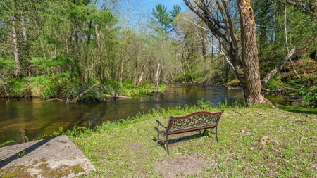 Victorian Farmhouse on the Crystal River for sale Waupaca WI - image 4