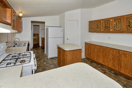 Mountain Home on Two acres in Florissant, Colorado - image 17