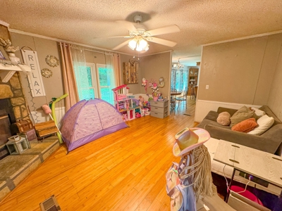 Peaceful Retreat on 14 acres - image 18