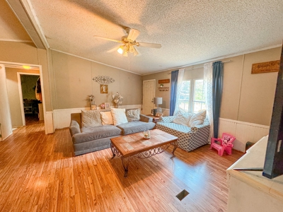 Peaceful Retreat on 14 acres - image 10