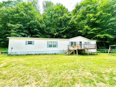 Peaceful Retreat on 14 acres - image 24
