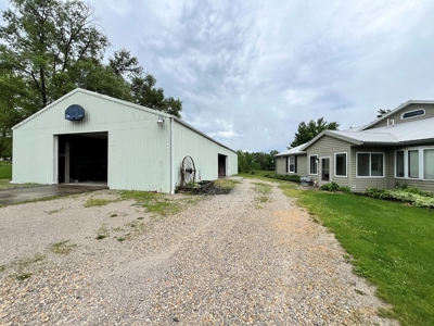 Country Home For Sale! Minutes From Chillicothe! - image 35