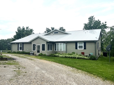 Country Home For Sale! Minutes From Chillicothe! - image 1
