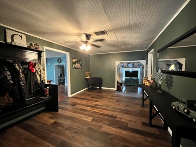 Country Home For Sale! Minutes From Chillicothe! - image 6