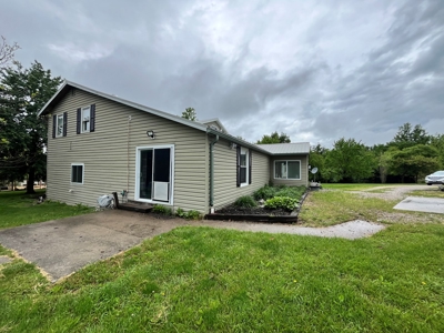 Country Home For Sale! Minutes From Chillicothe! - image 34