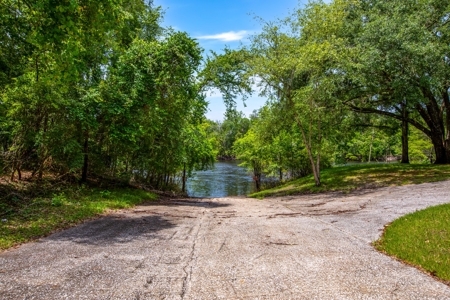 Suwannee River Proerty For Sale!!! - image 28