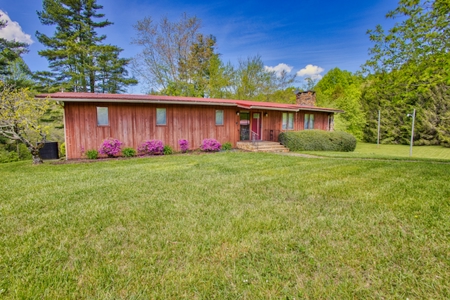 Country Home for Sale in Meadows of Dan VA - image 1